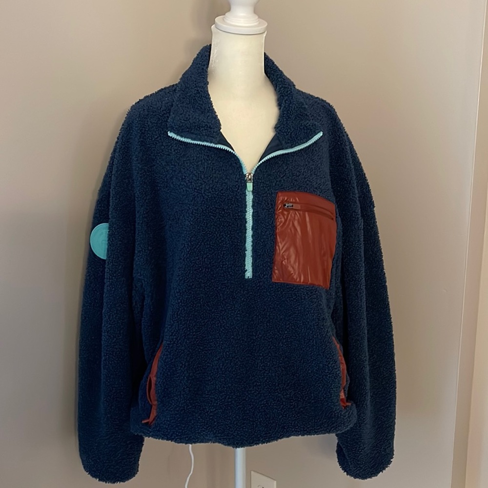 Fabletics fleece pull over